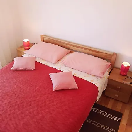 Apartments By The Sea Poljica, Trogir - 12653 Marina